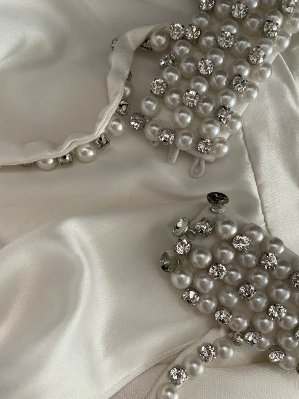 Retrofete Penelope White Halter Pearl Crystal Embellished Mini Dress Bridal XS - Picture 10 of 10
